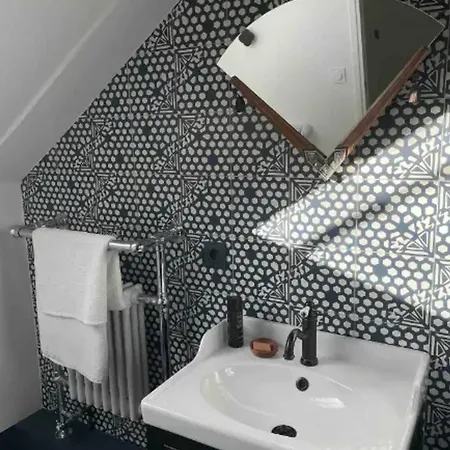 Maison Spacieuse Avec Jacuzzi A 250 M² + Jardin Holiday home Nemours