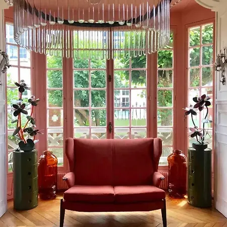 Maison Spacieuse Avec Jacuzzi A 250 M² + Jardin Nemours