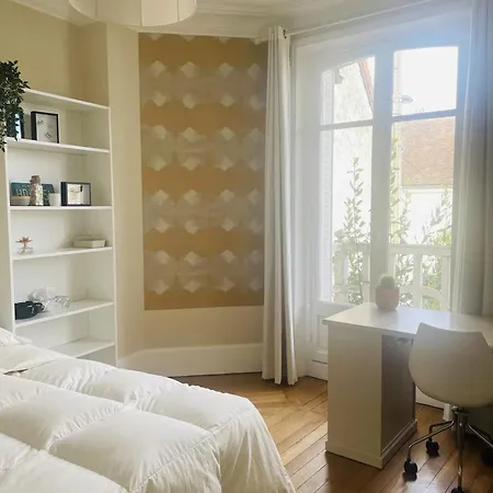Maison Spacieuse Avec Jacuzzi A 250 M² + Jardin * Nemours