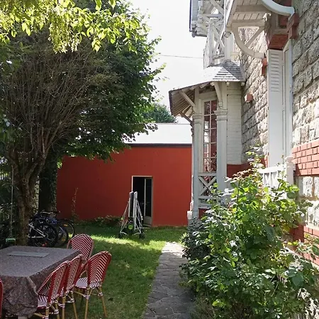 Maison Spacieuse Avec Jacuzzi A 250 M² + Jardin